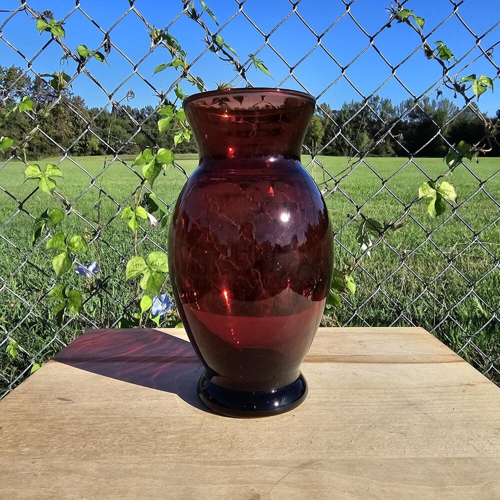 Vintage Anchor Hocking Royal Rud Red Glass Flower Vase/ Vintage Christmas Decor